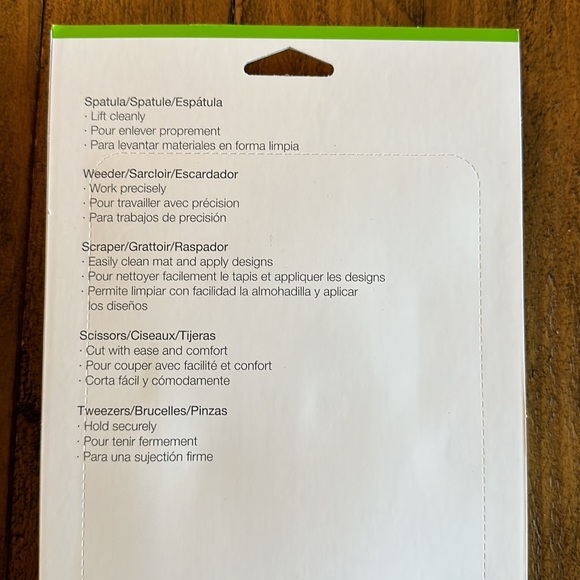 Cricut Basic Tools Set - Picture 2 of 2
